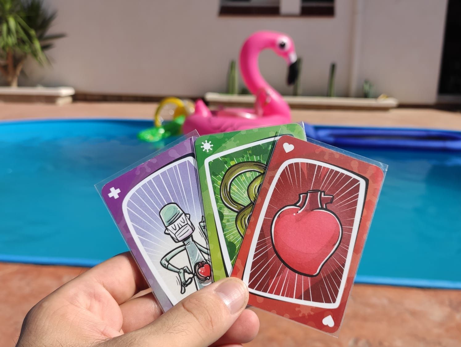 5 juegos de mesa perfectos para la playa o la piscina que deberías conocer